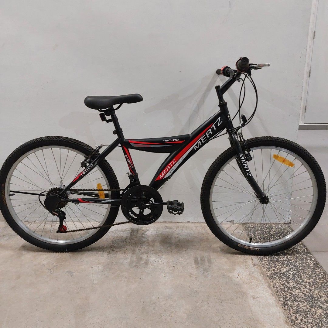 24 Inch Mountain bike free delivery Sports Equipment Bicycles