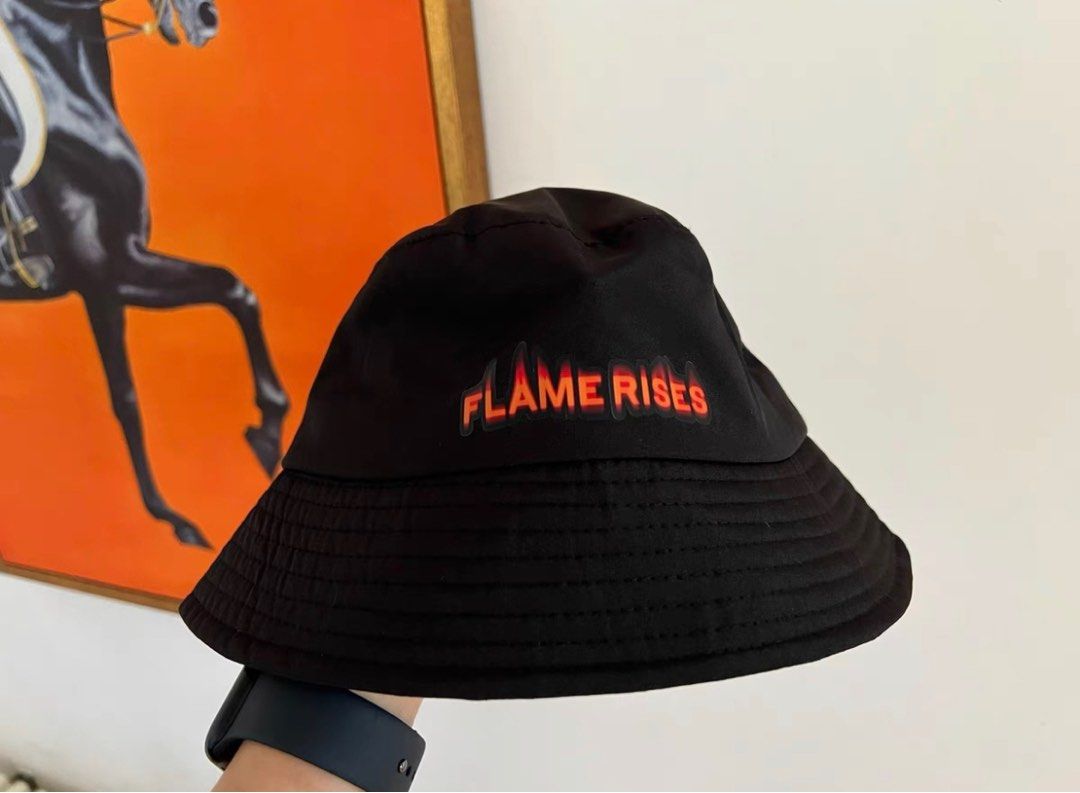 メンズ LE SSERAFIM FLAME RISES バケットハット