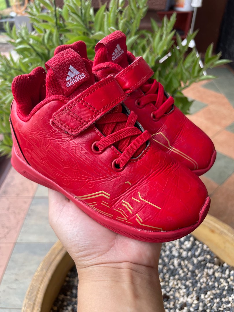 Adidas Iron Man