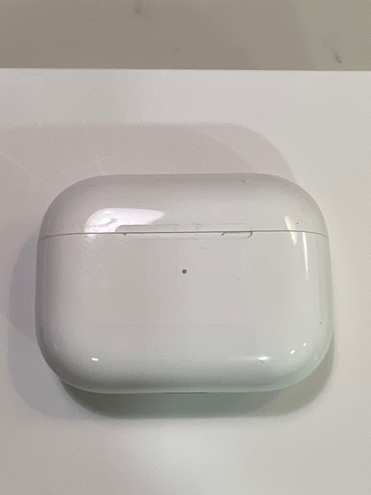 Airpods Pro Wireless Charging Case, Audio, Earphones on Carousell