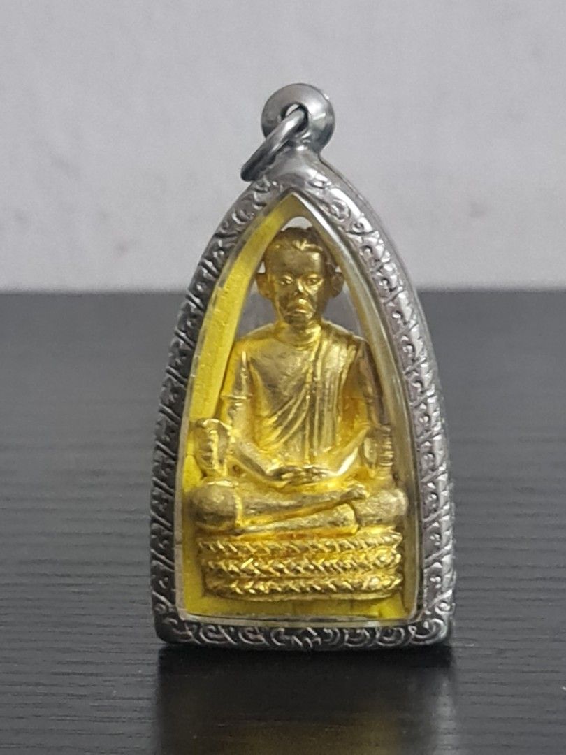 Aj fon roop lor, Hobbies & Toys, Memorabilia & Collectibles, Religious ...