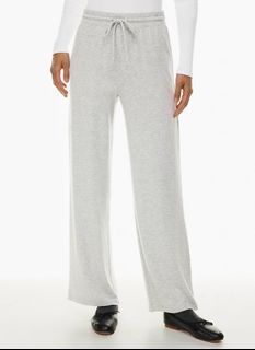 Aritzia Free Lounge Sweatpants
