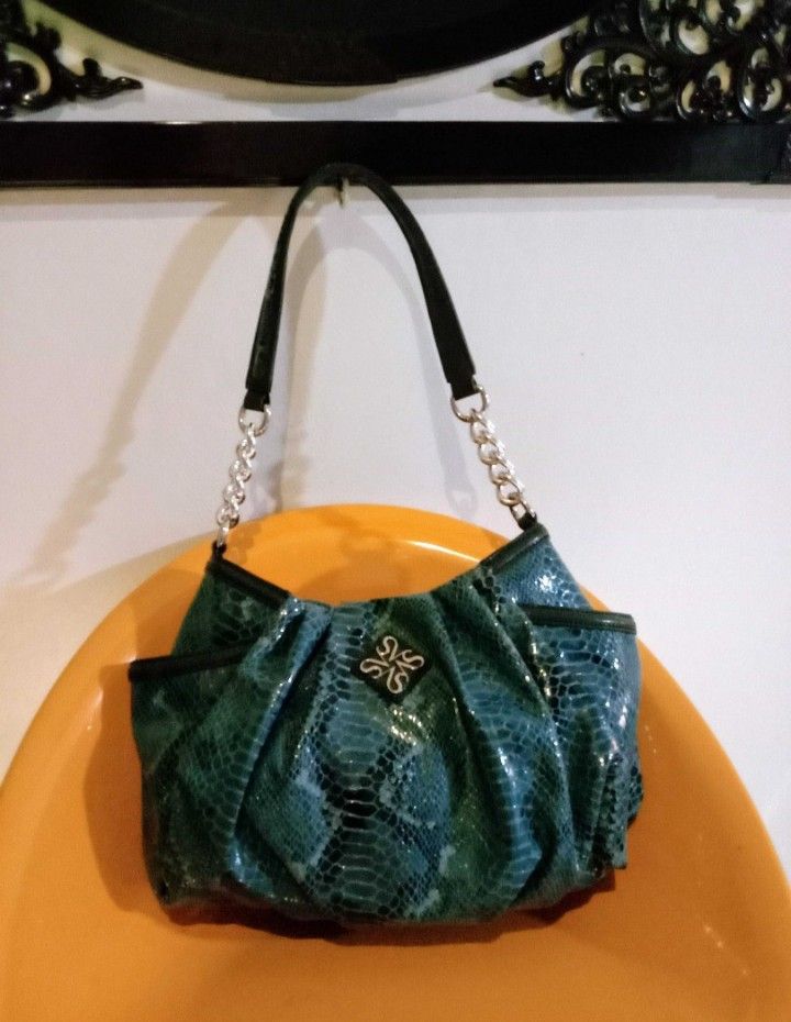 Authentic Simply Vera Wang shoulder bag Women s Fashion Bags