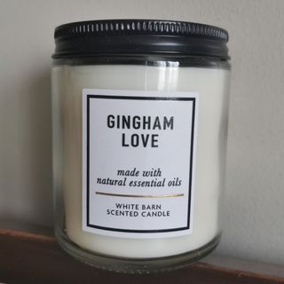 Authentic White Barn Single Wick Candle - Gingham Love