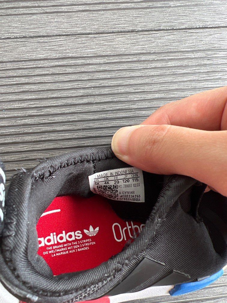 Adidas baby store shoes size 20