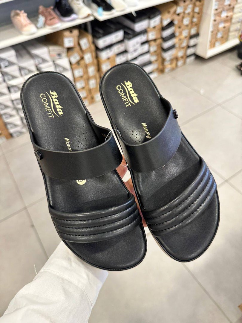 Bata outlet comfit sandals