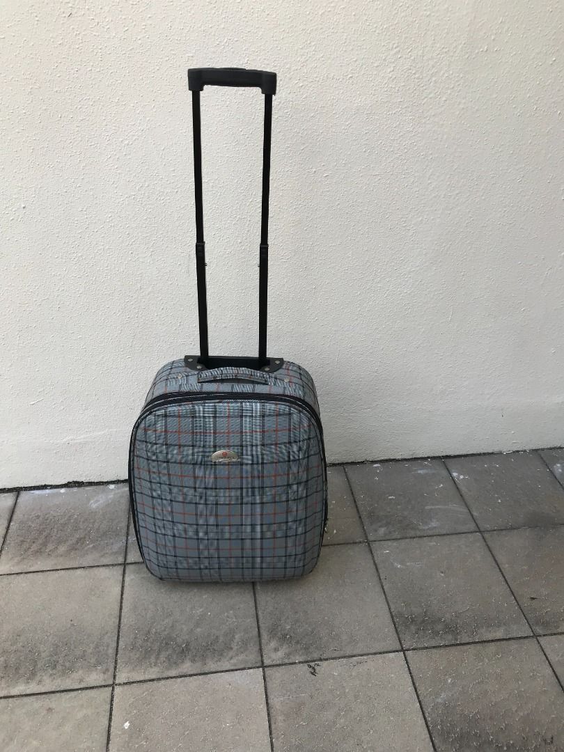 Carry on luggage best sale bentley