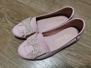 （分類：）位於 。 由 pllin 提交（商品編號 1251567345，圖片 1）。簡介： 。