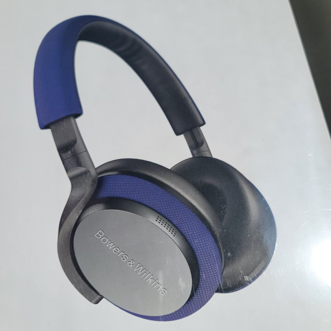 Bowers & wilkins px5 wireless headphones 2025