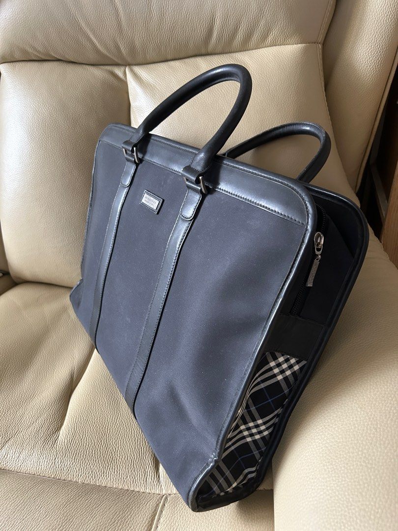 Burberry black label bag