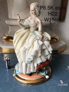 Capodimonte Lady Sitting on a Chair