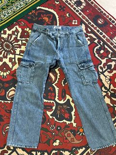 (Category: ) located in . Submitted by kongsi.store (Listing ID 1251554104, Image 1). Description: .