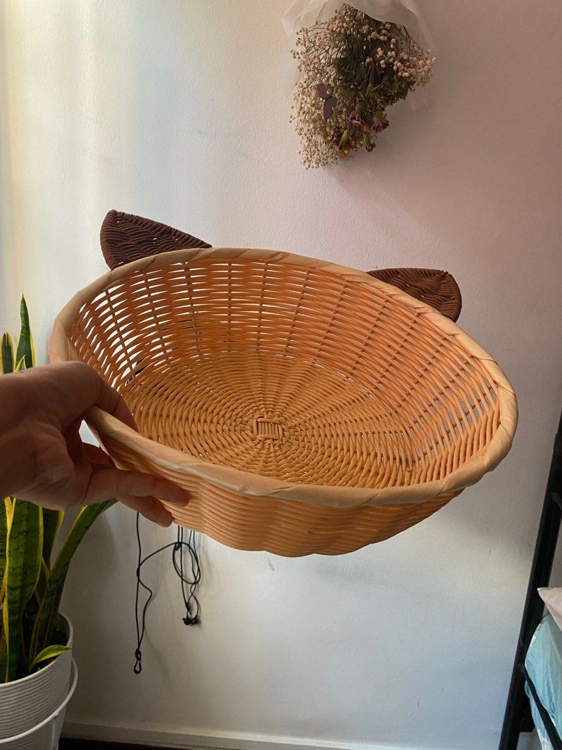 Cat bed from daiso, Pet Supplies, Homes & Other Pet Accessories on