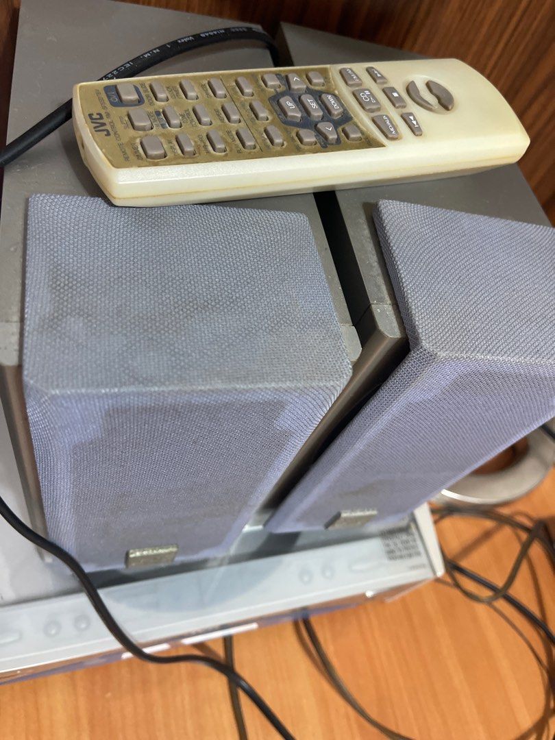 CD player421494546331095041