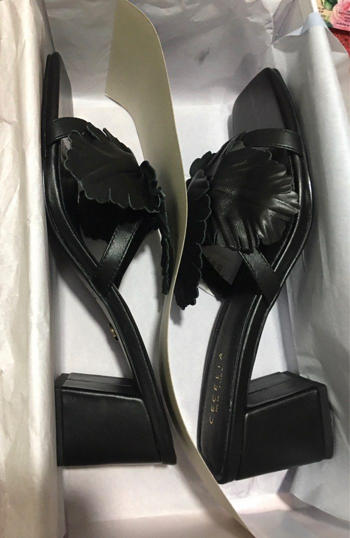 Cecilia clearance hibiscus heels