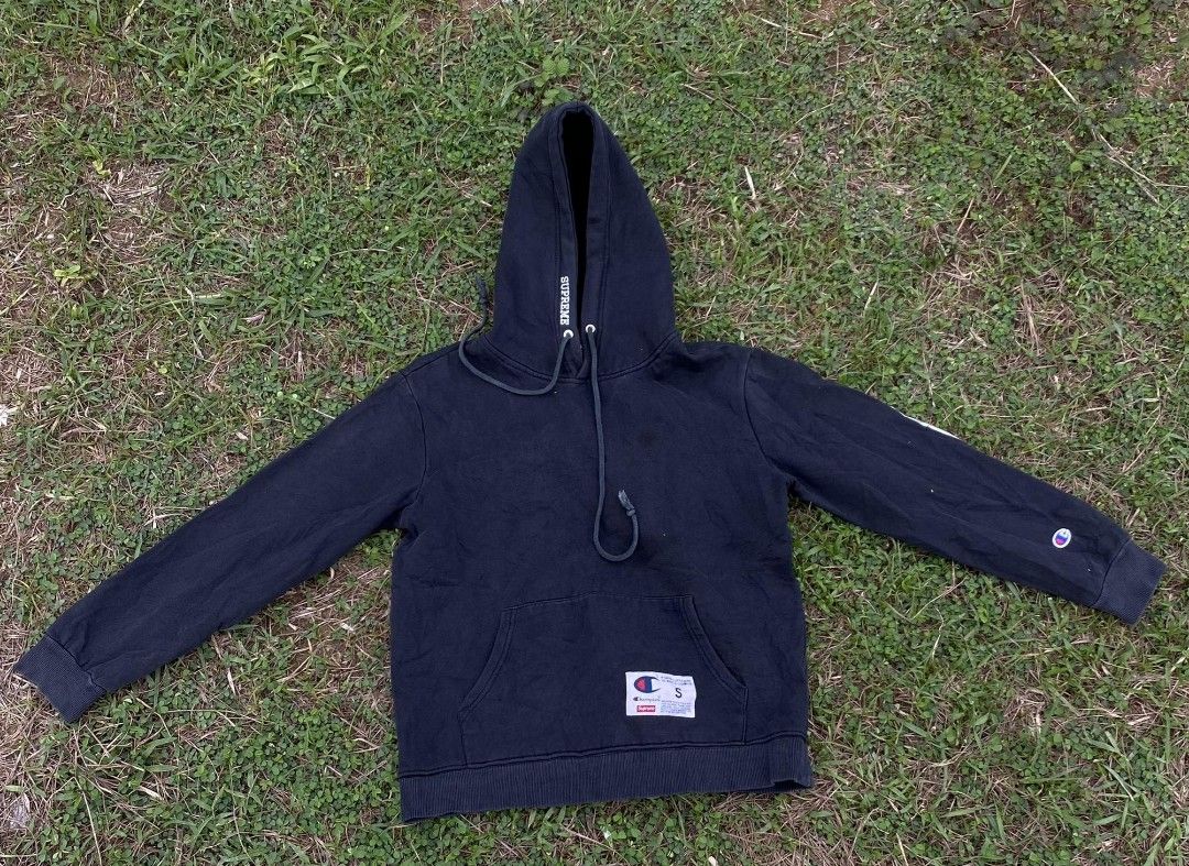 Supreme champion deals hoodie ss19