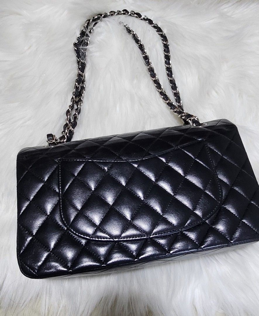 Chanel (Category: Bags & Wallets) located in Singapore. Submitted by bagstoluv (Listing ID 1251622435, Image 3). Description: Selling preloved authentic classic flap medium lambskin. Excellent condition in very puffy quilts. view prior to committing at my place. Deal only when both parties are happy. A great choice you won't regret, very pretty piece irl. Bag is lovingly maintained. Hope to go to someone who's able to clock more miles with her 🥰