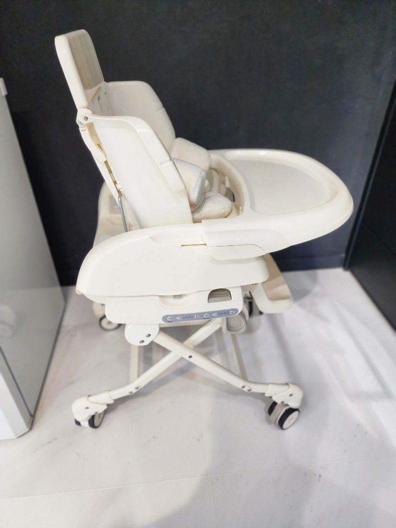 Combi high chair auto swing best sale