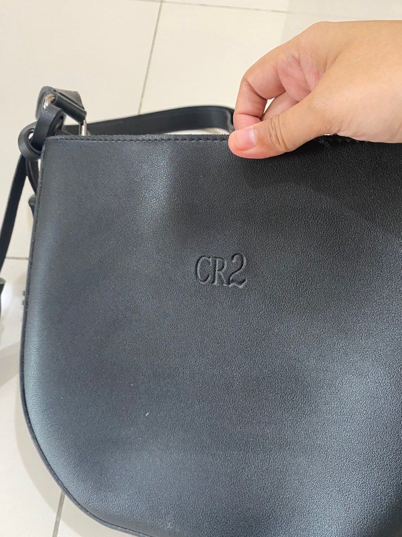 Cr2 2025 sling bag