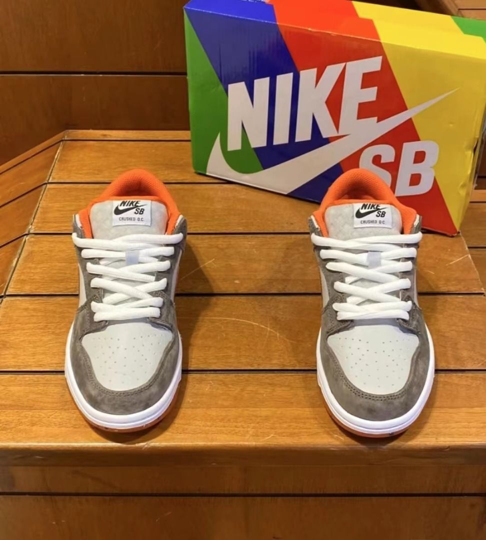 Crushed D.C x Nike Dunk SB Low pro, 男裝, 鞋, 波鞋- Carousell