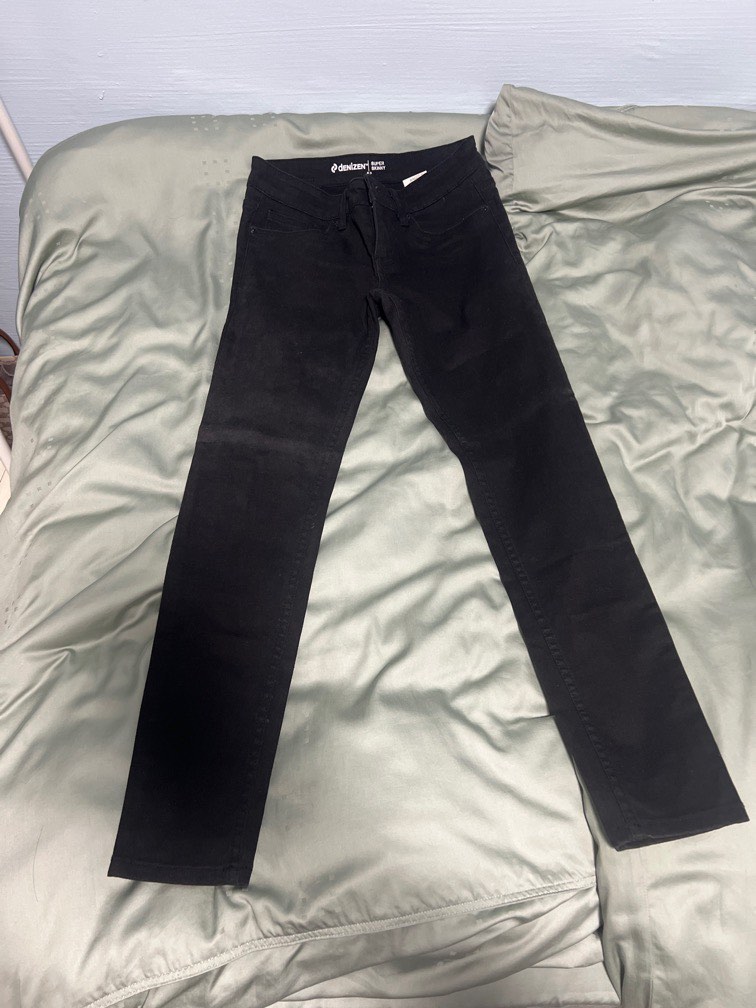 DENIZEN Black Jeans Women s Fashion Bottoms Jeans Leggings on Carousell