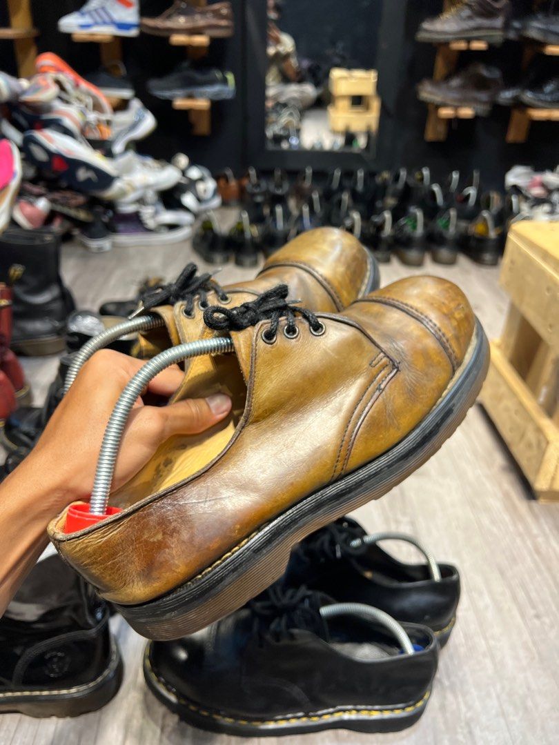 Resole dr martens top