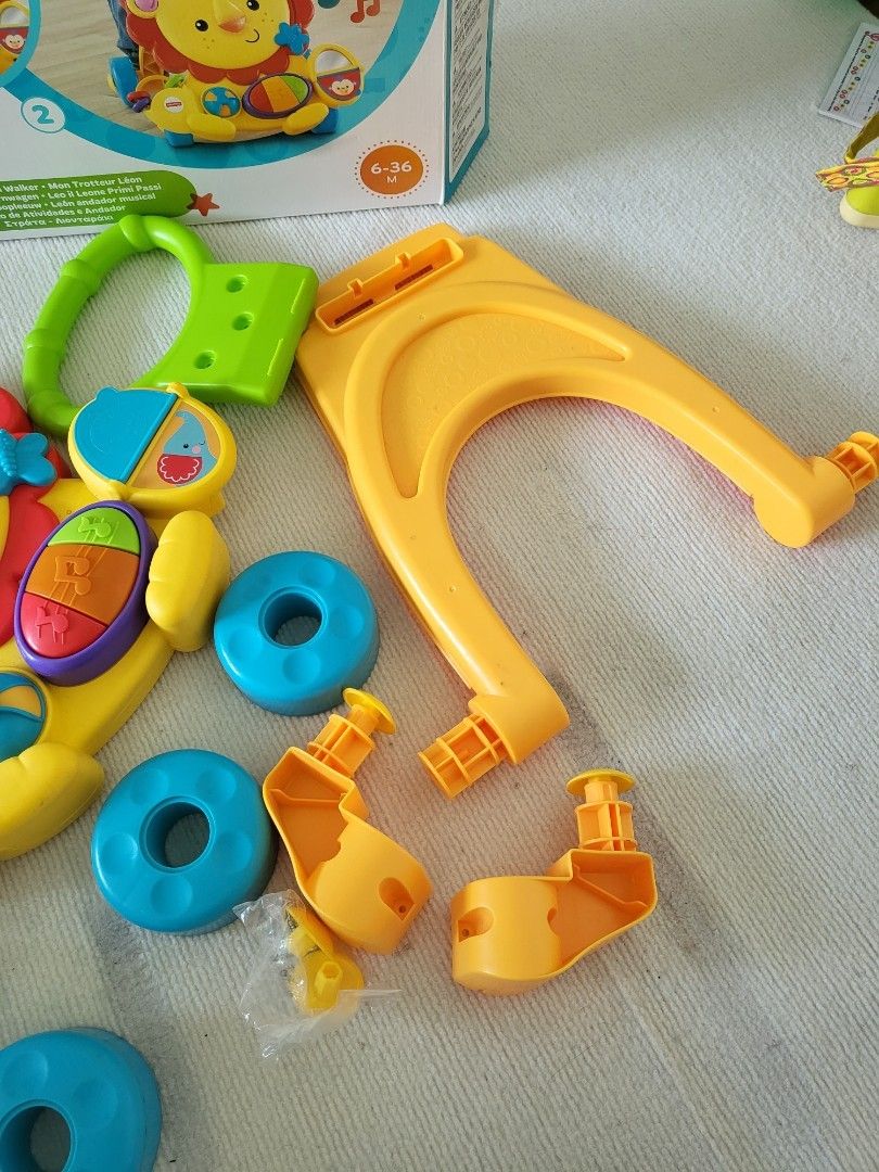 Mon trotteur leon fisher price hotsell