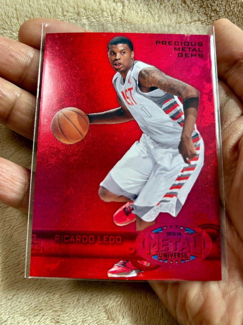 Fleer Retro Precious Metal Gems Red Ricardo Ledo RC Nba card 