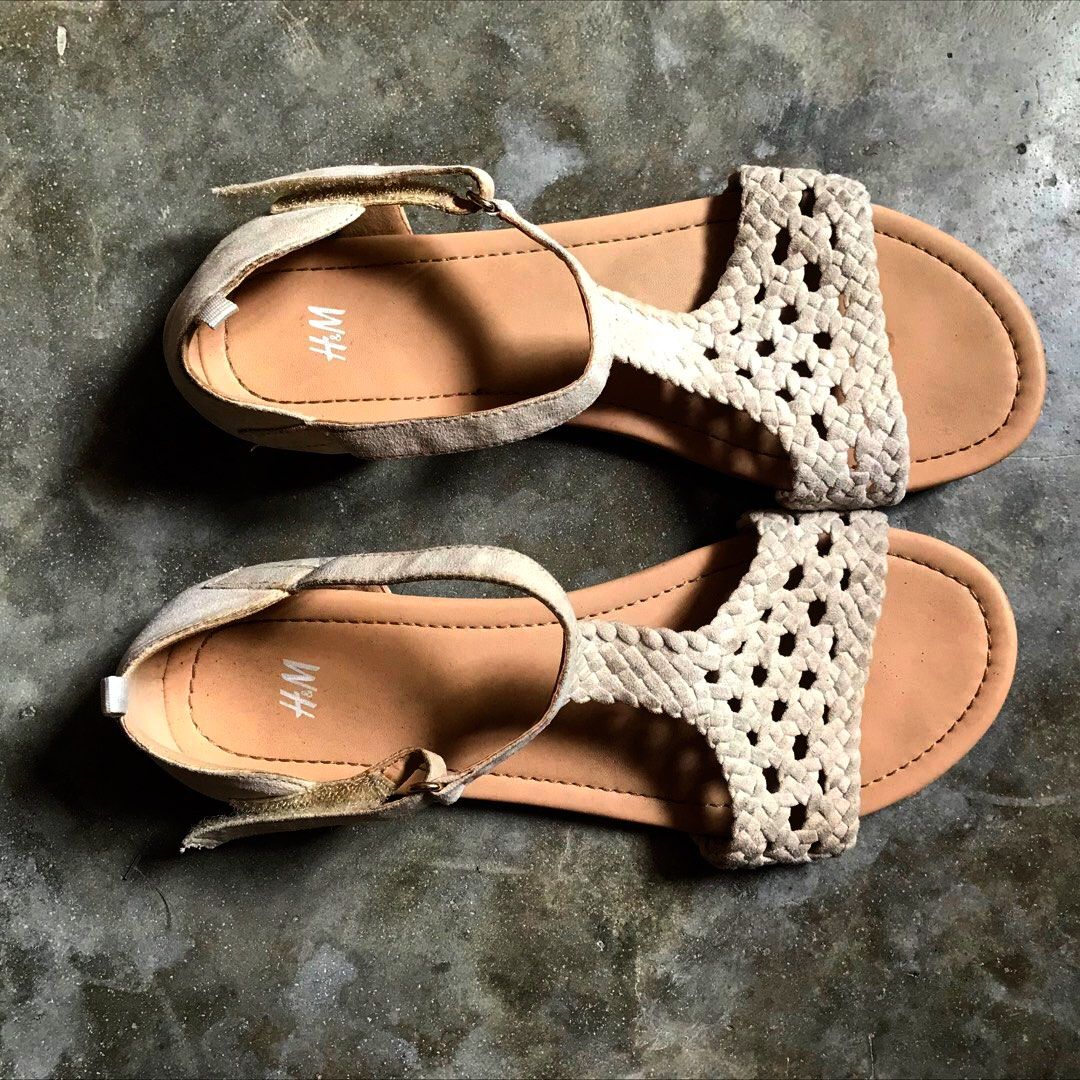 FREE SALE SWAP H M From Canada