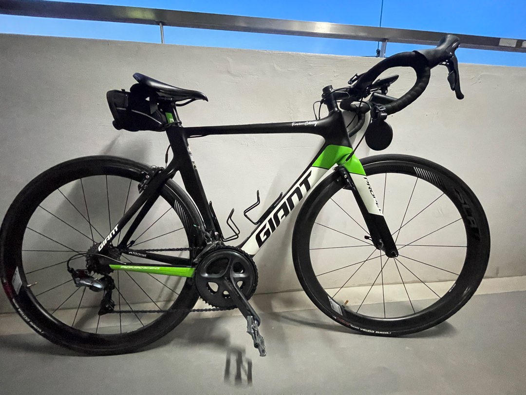 Giant Propel Advanced 1 for sale. Sports Equipment Bicycles