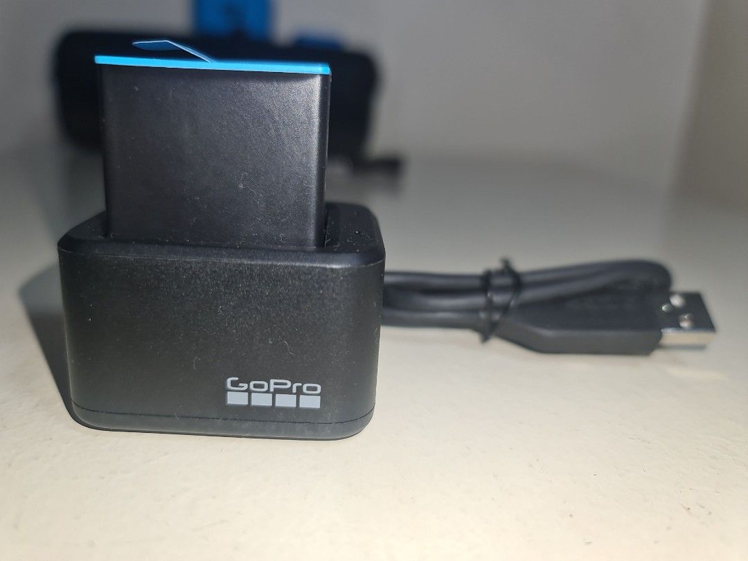 GoPro dual charger + battery (Category: Chargers) located in Makati City. Submitted by harvesting_game (Listing ID 1251653687, Image 2). Description: GoPro dual charger + 1 battery pack. Used this for GoPro 10. Only used twice in our outings. Great to have as 2 battery packs may be charged at the same time using one charger. Perfect for your spare battery. Very useful and handy to prevent low battery instances. enjoy!.