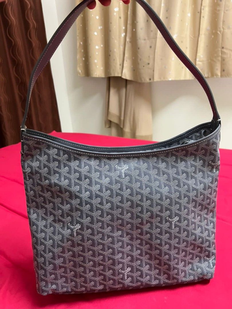 GOYARD SHOULDER BAG Luxury Bags Wallets on Carousell