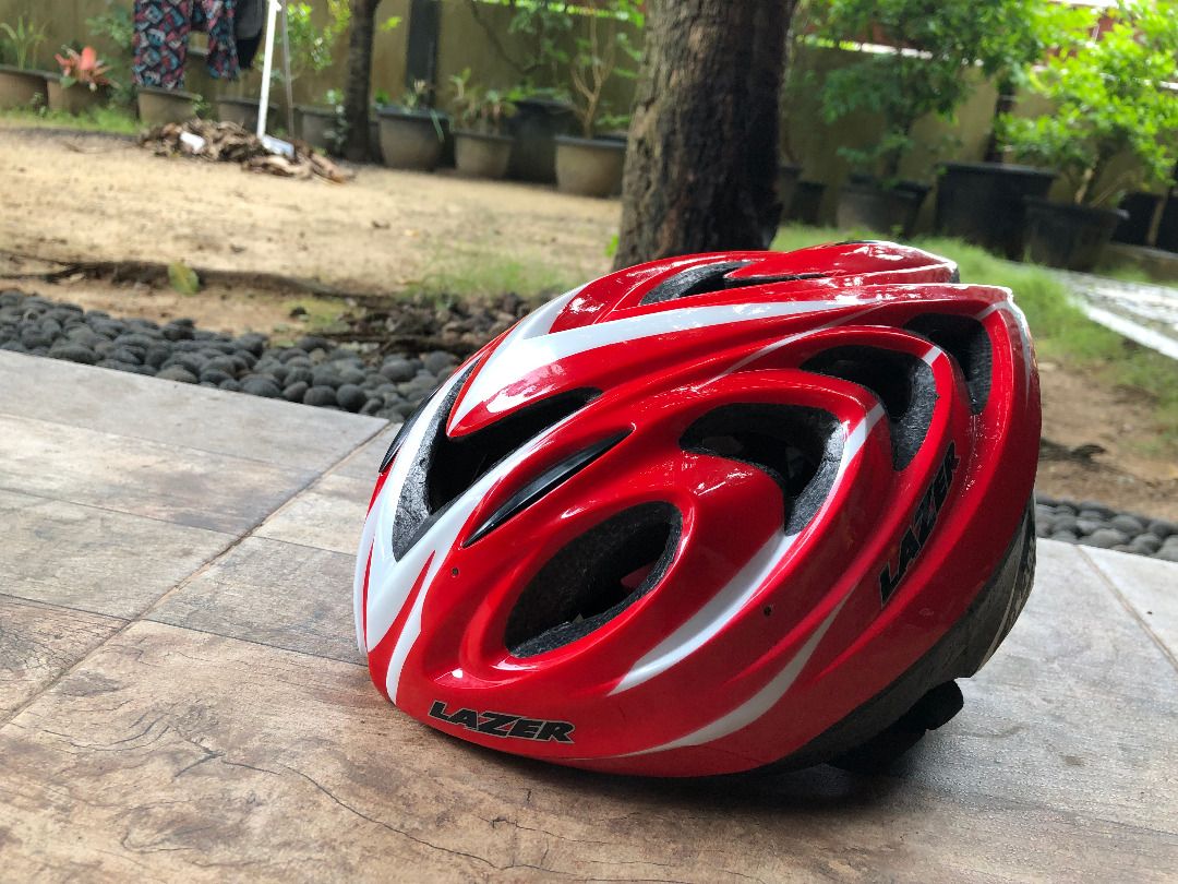 Helmet sepeda Lazer m Olah Raga Sepeda di Carousell