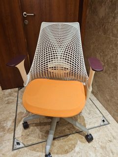 Herman Miller Sayl ergonomic office chair 辦公室椅