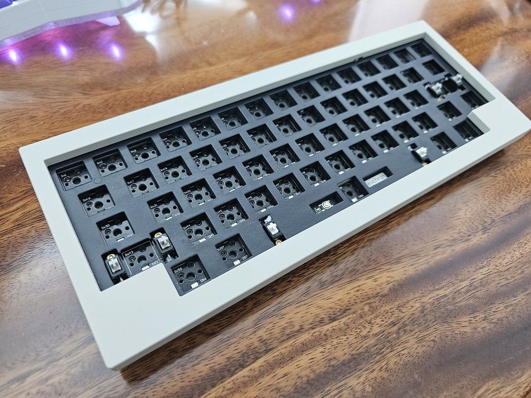 Keychron Q60 Max HHKB配列60%キーボード 軽く 茶軸