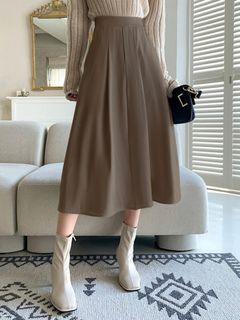 (Category: ) located in . Submitted by stylepalette (Listing ID 1251621970, Image 1). Description: .