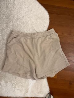 (Category: ) located in . Submitted by aescloset (Listing ID 1251551159, Image 1). Description: .