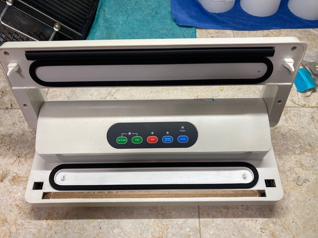 Homemaker Vacuum Food Sealer on Carousell