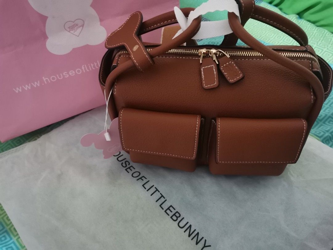 BRICK 22 TOGO GRIST Genuine leather House of Little Bunny THAILAND