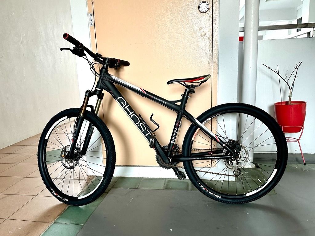 Imported used 2012 Ghost Bike Special Edition 1800 for sale., Sports Equipment, Bicycles and Parts, Bicycles on Carousell