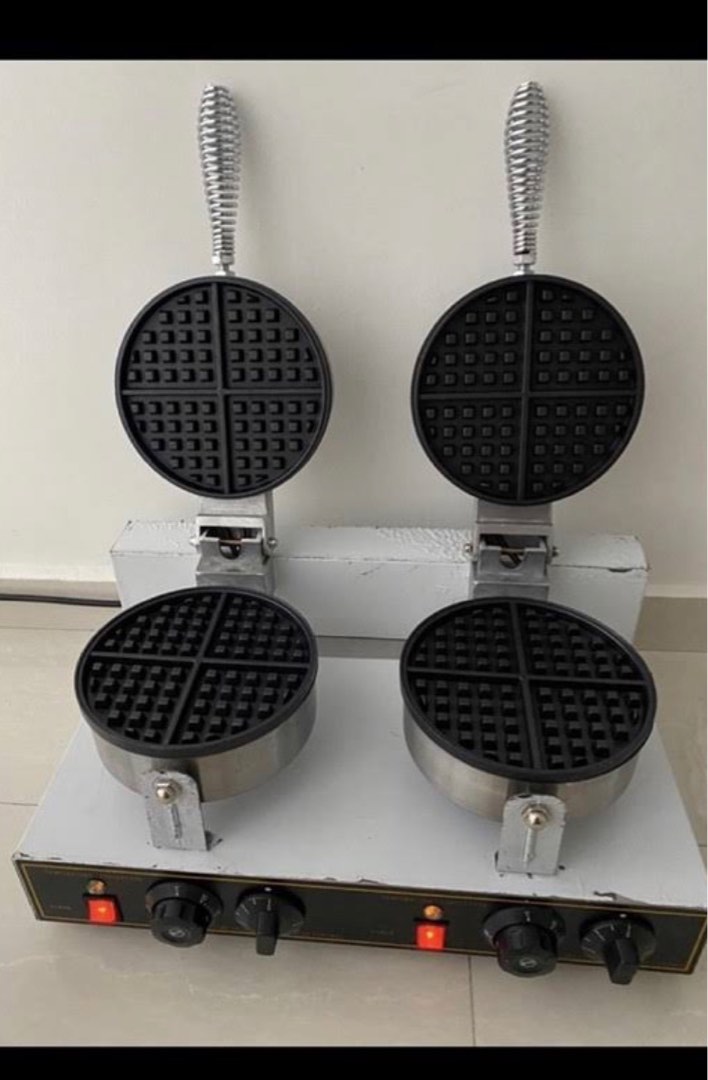 Industrial waffle maker for SALE!!, Food & Drinks, Homemade Bakes on