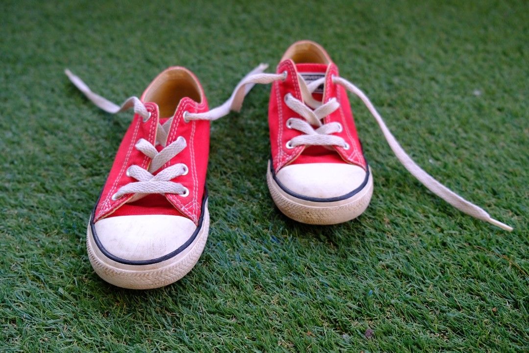Kids converse store size 5