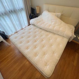 (Category: ) located in . Submitted by iegopoly (Listing ID 1251561084, Image 1). Description: .