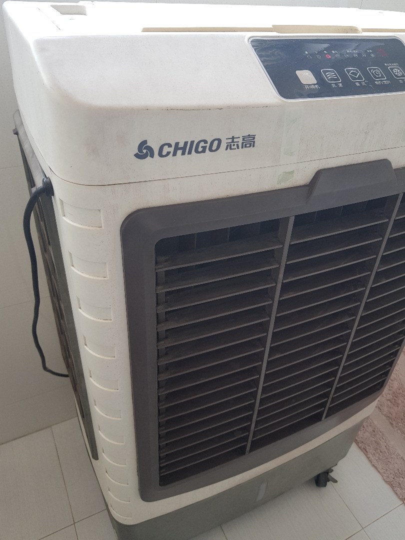 Large Portable Aircon with Wheels for easy movement., TV & Home