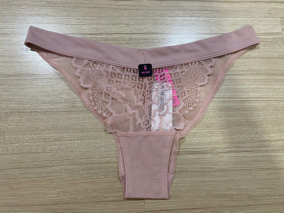 https://media.karousell.com/media/photos/products/2023/8/28/lasenza_lace_panties_with_tags_1693225650_1ad9562c_progressive.jpg