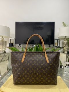 Lv Wilshire Gm, Luxury, Bags & Wallets on Carousell