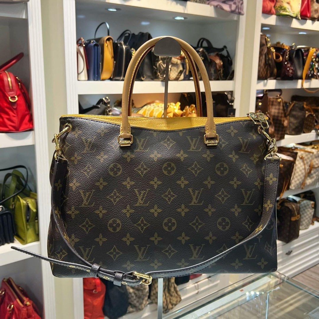 Louis Vuitton Pallas Monogram MM, Women's Fashion, Bags & Wallets, Purses &  Pouches on Carousell