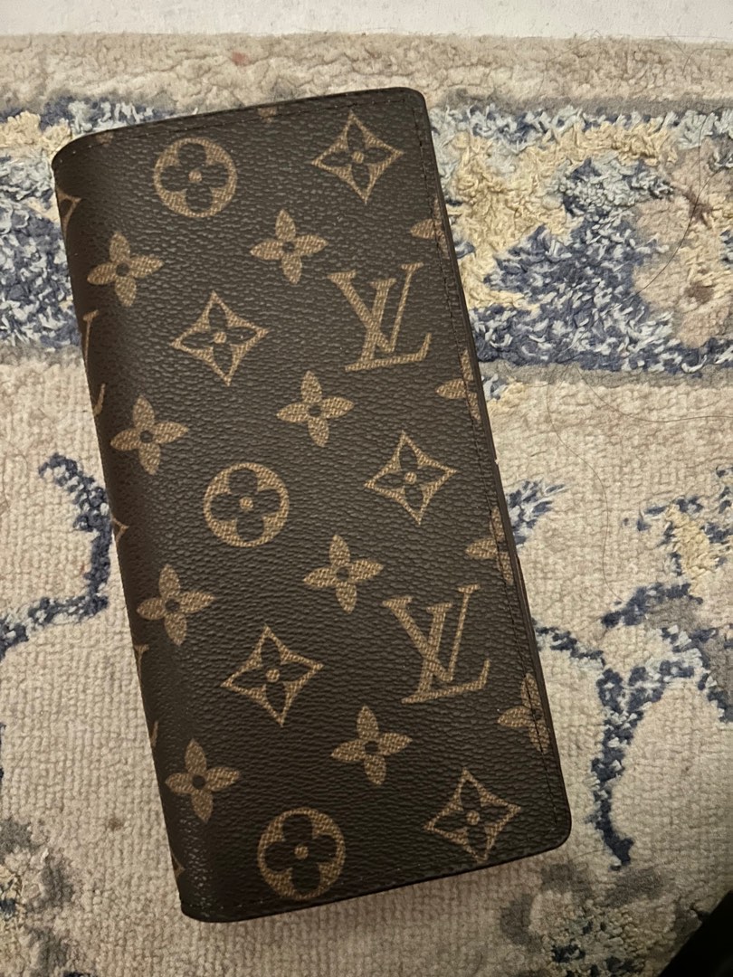 LOUIS VUITTON CARD HOLDER RM 650 - Limited Edition. Co