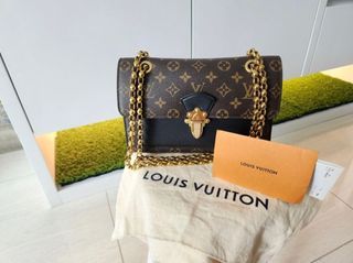 Louis Vuitton earrings Lv Flowergram 耳環(not Chanel and Hermes