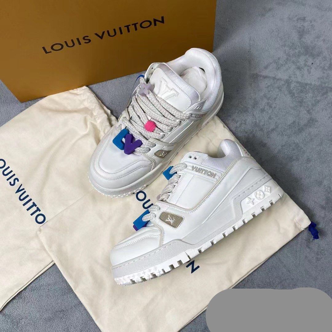 LOUIS VUITTON SHOES $250 (TAKING DEPOSITS OF $50 FOR ORDERS ONLY)  Louis  vuitton shoes sneakers, Louis vuitton sneaker, Louis vuitton high tops